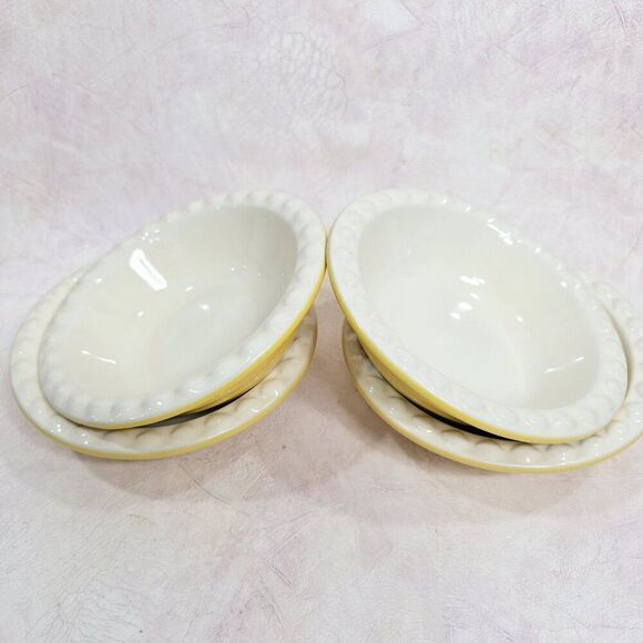 4 - Le Gourmet Chef Small 5.5" Pot Pie or Fruit Pie Baker Dish Bowls Yellow - Picture 4 of 8